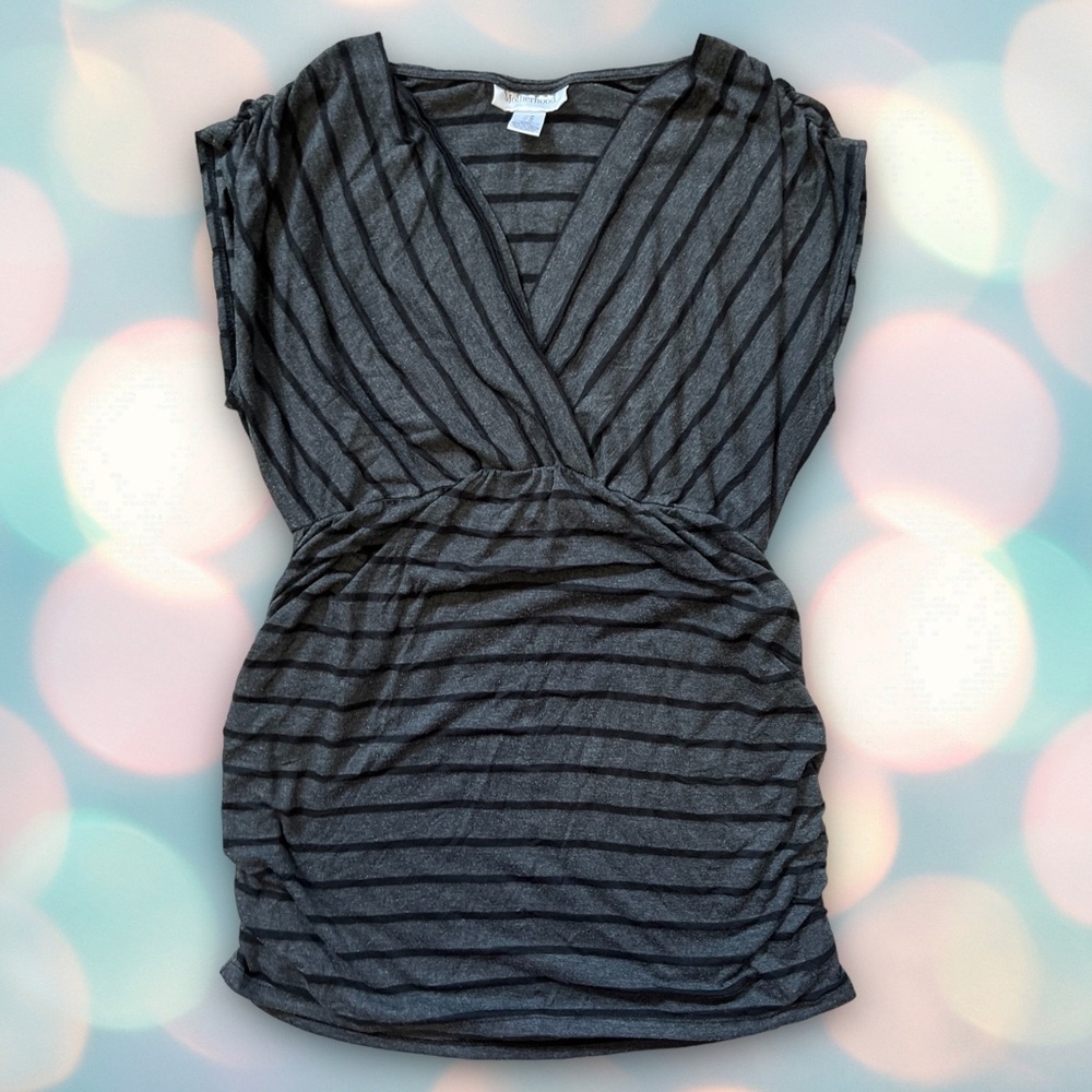 Motherhood Maternity Women’s V Neck Striped Shirt Top Size M